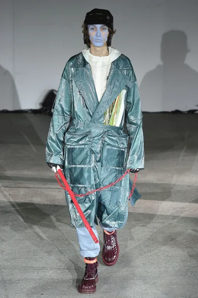 Look 38
